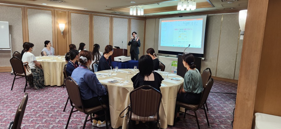 😊笑いあり😂!楽しいお話しでした!まだまだ🎤聞きたい!次なる企画を、超ご期待🙋♀️ 😊笑いあり😂!楽しいお話しでした!まだまだ🎤聞きたい!次なる企画を、超ご期待🙋♀️